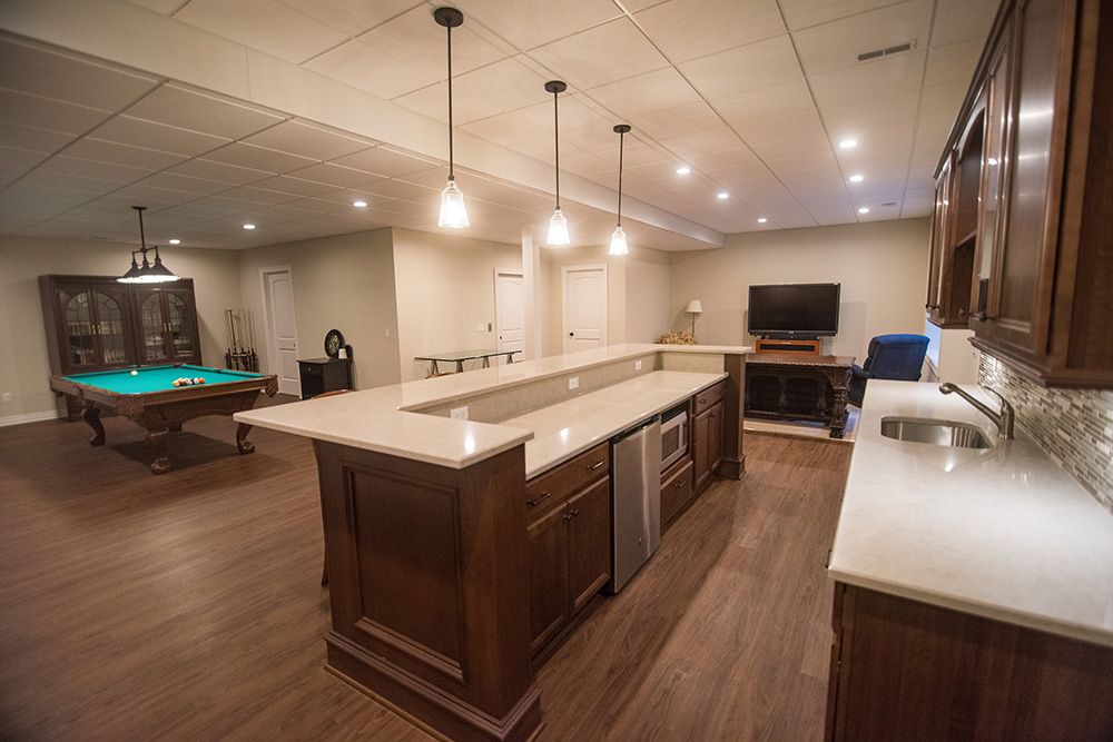bar island with granite counter tops