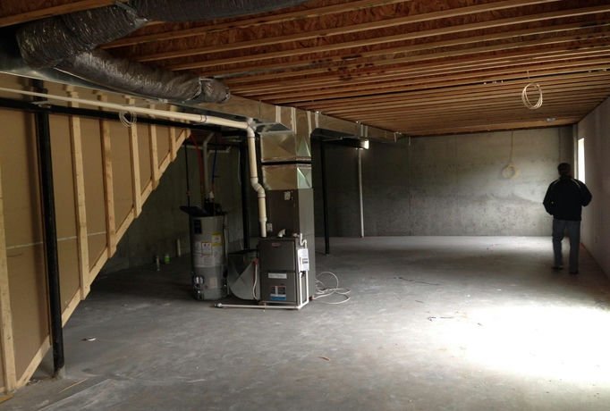 finished basement New Hudson Before