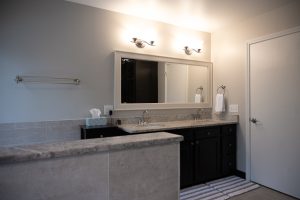 Butler Bathroom (Novi) 12.6.23_web-13