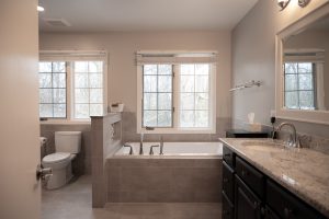 Butler Bathroom (Novi) 12.6.23_web