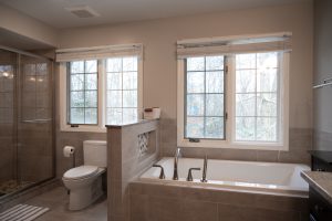 Butler Bathroom (Novi) 12.6.23_web-6