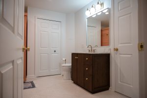 Derisley - Bathroom (Highland) 10.22.24-03